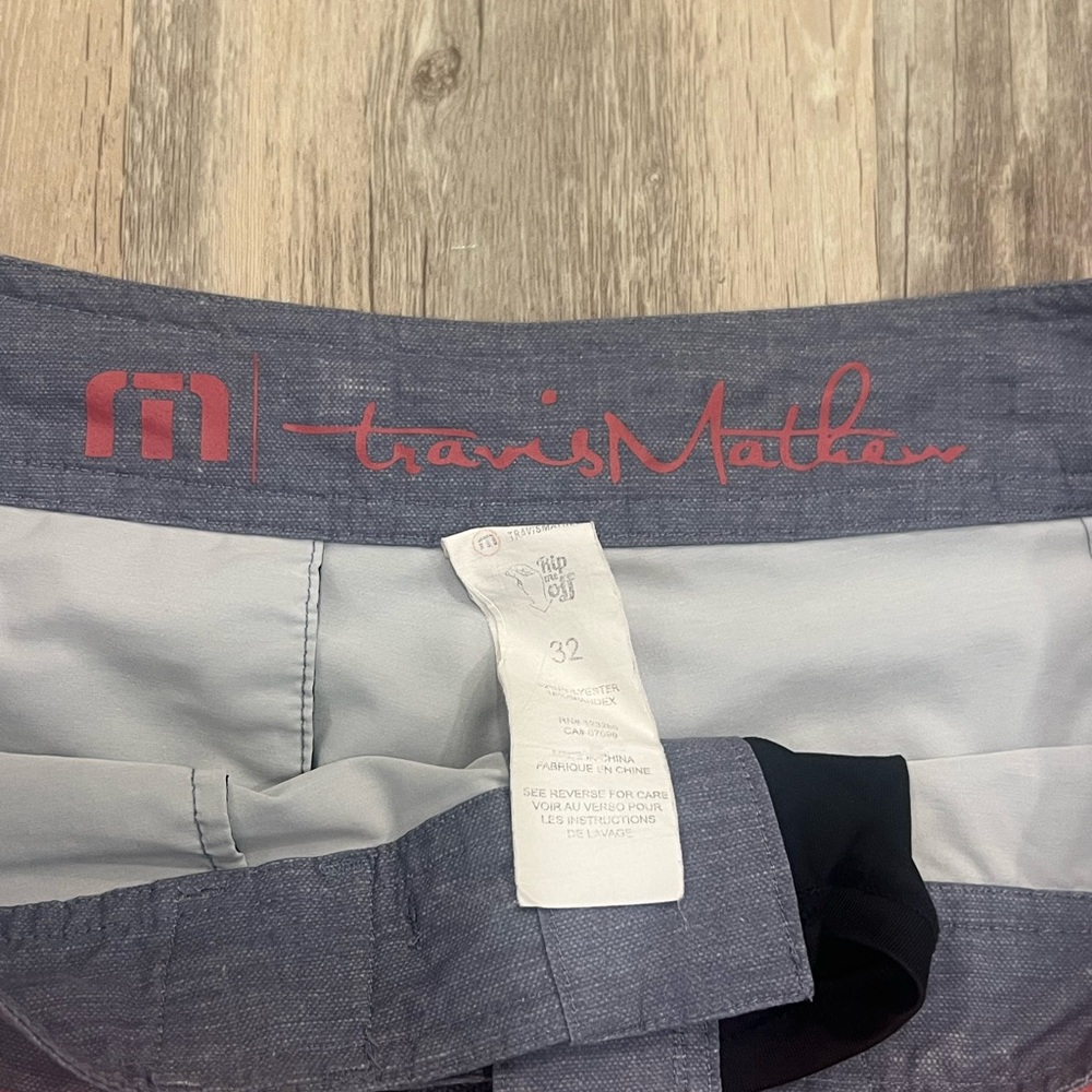 Travis Mathew swim trunks- size 34 - Picture 2 of 3